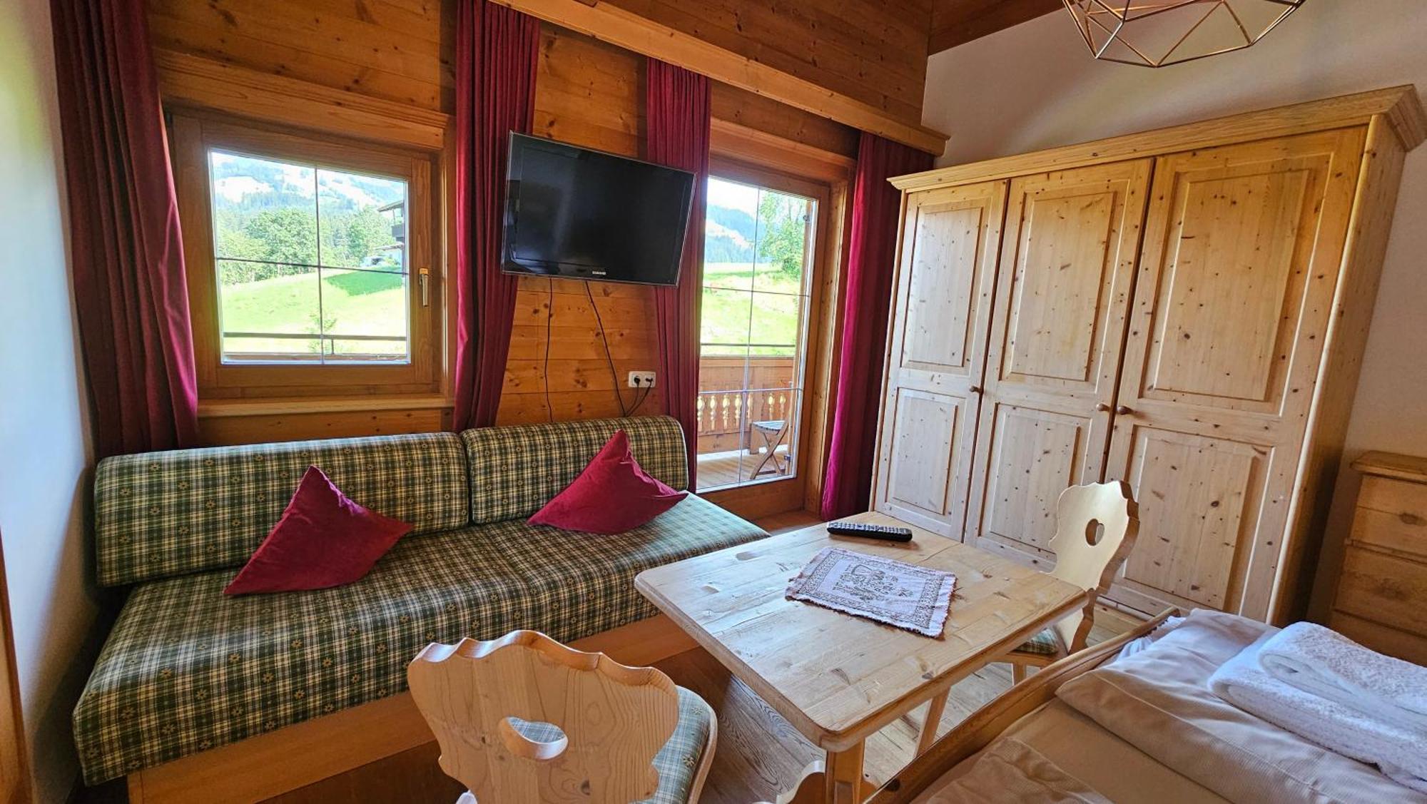 Absolute Active Resort Margret Kirchberg in Tirol Buitenkant foto